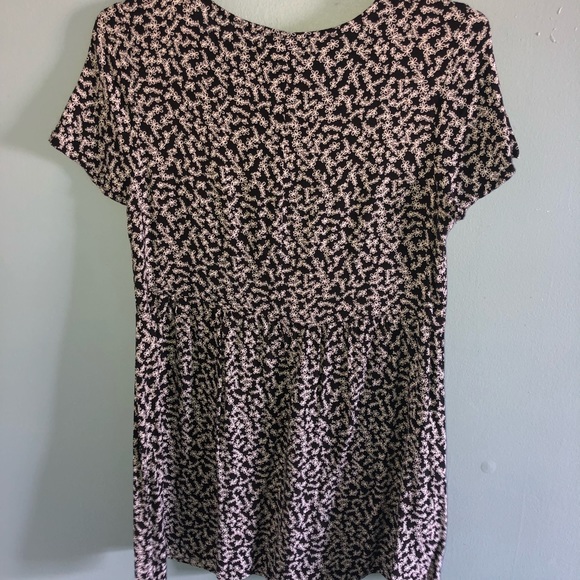 Adorable floral Print dress - Picture 3 of 3